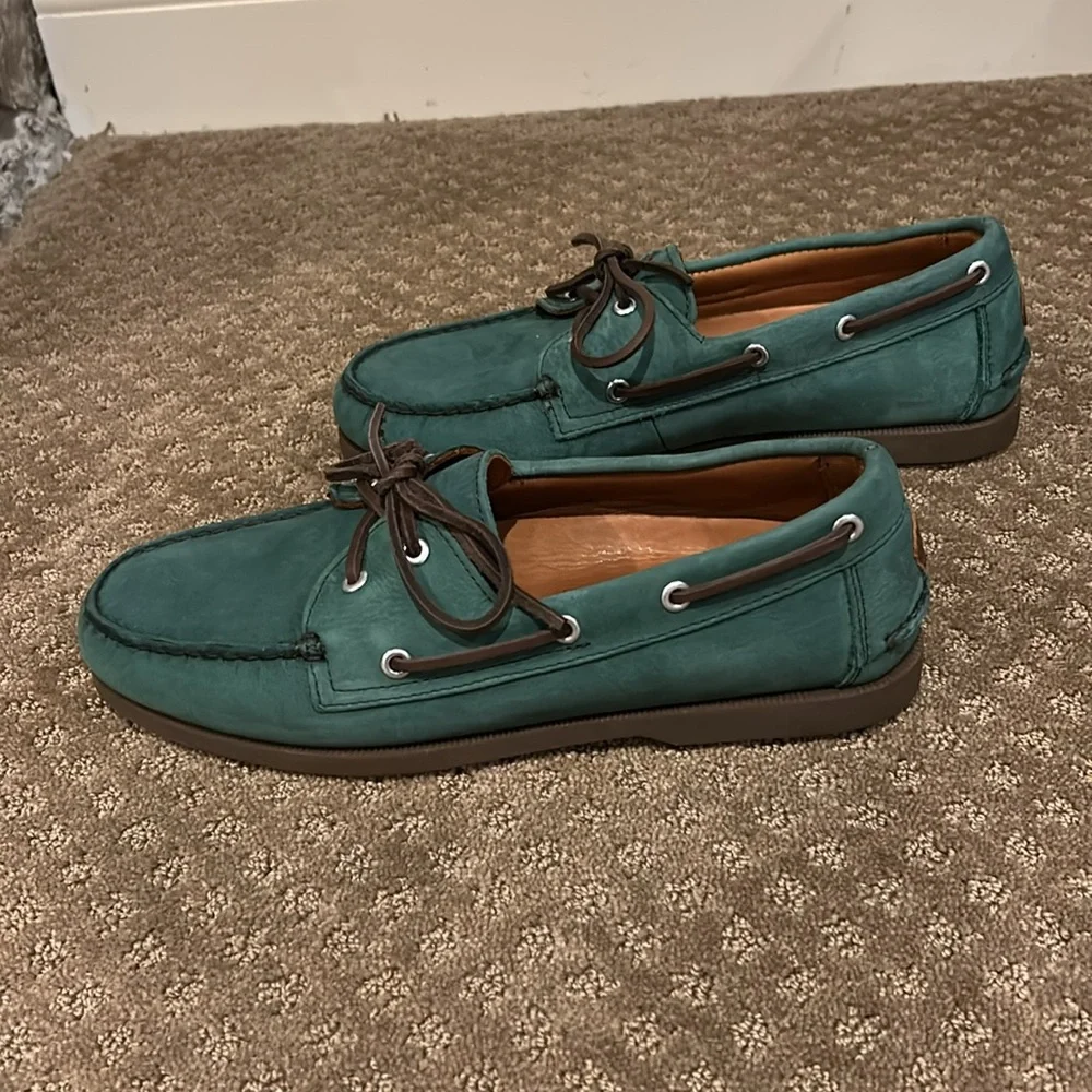 Just Like Sebago’s Froats Men's Green Leather W/Brown Rubber Soles Boat Shoes